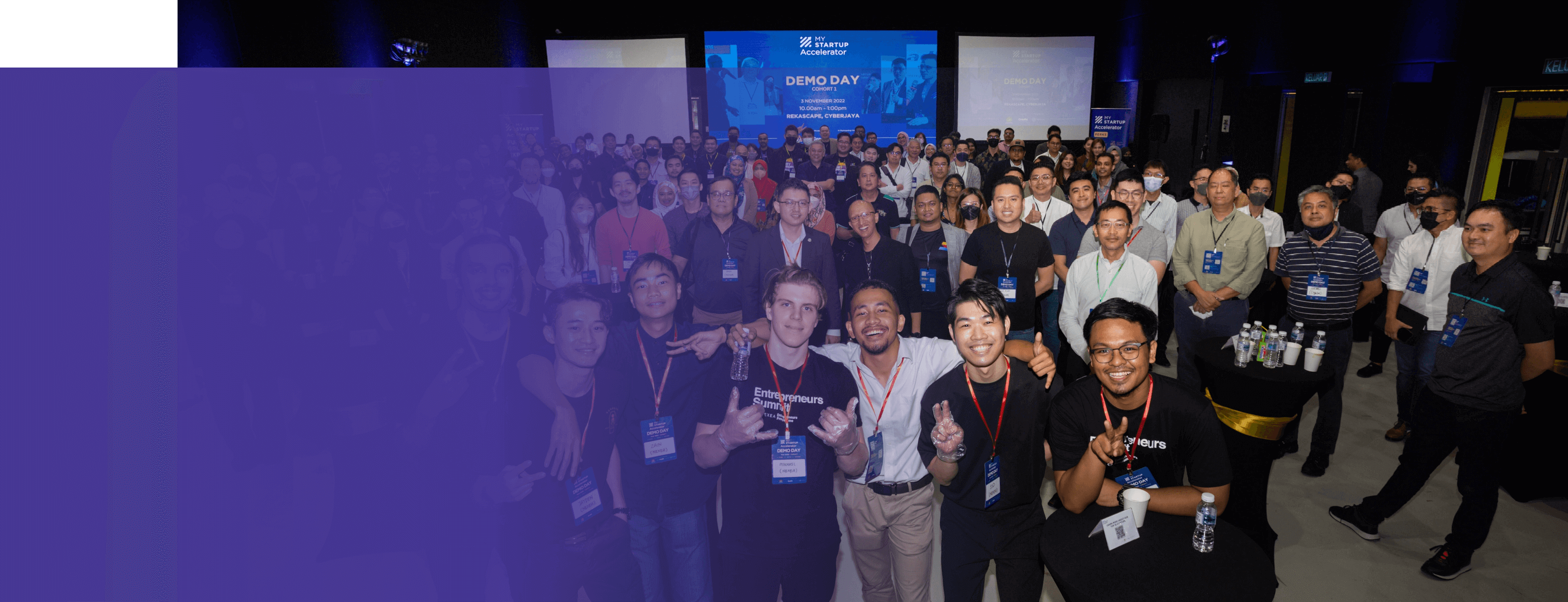 Startup Perks background image